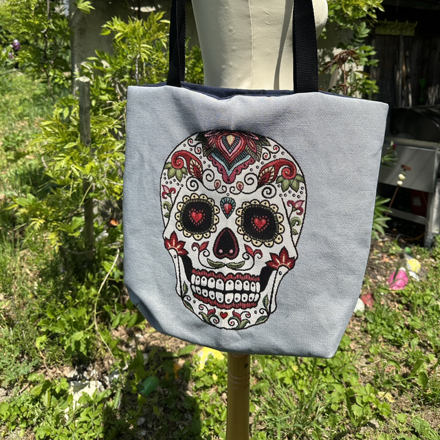 Grand sac tête de mort grise 