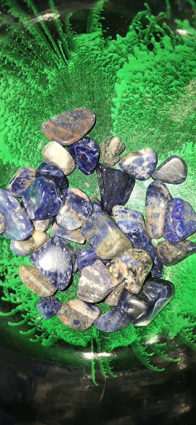 "Surprise me" sodalite tumble necklace