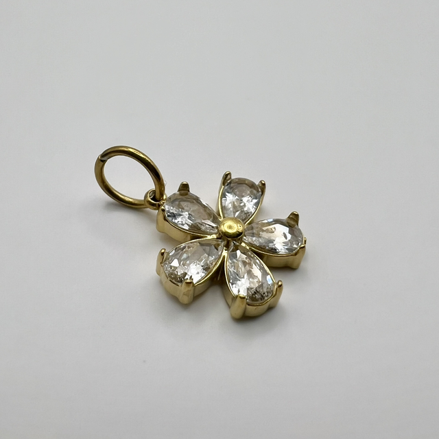 Flower charm 