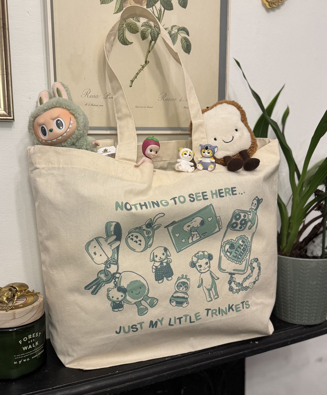 My Little Trinkets Heavy Shopper