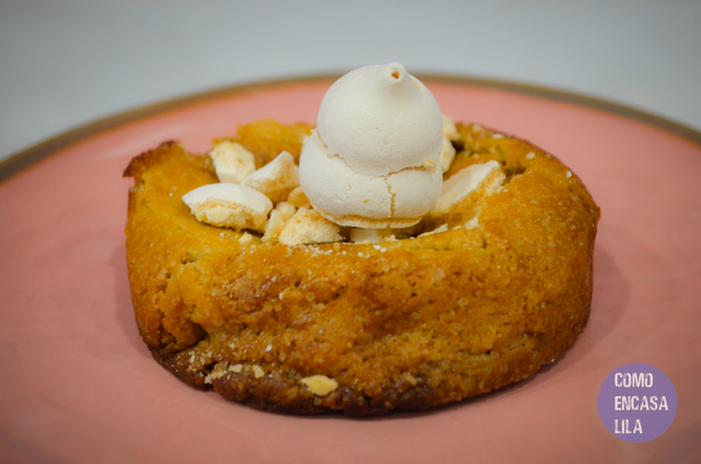Crumbl Cookie María Victoria