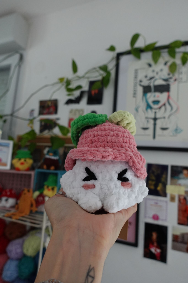 Eden, la florissante | Créature d&#039;atelier tulipe en crochet pleines d&#039;intentions