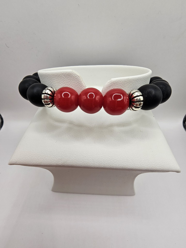 Mens Black Onyx &amp; Red Coral Bracelet.