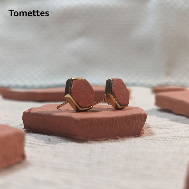 PRECOMMANDE - "Gema" - Clous Plaqué Or, (5 Pierres au choix)