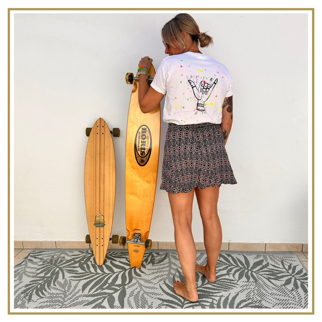 Unisex T-Shirt - HANG LOOSE