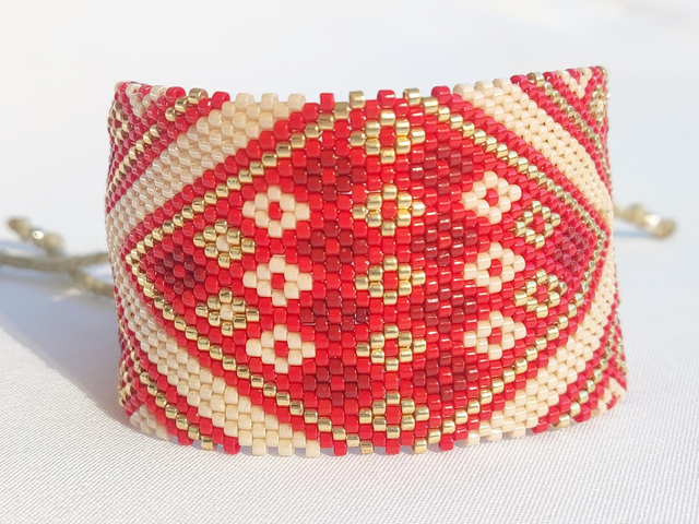 Pulsera ancha rombos rojo y beige