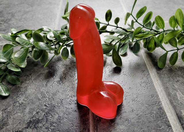 Penis Ornament - Bold Red - 12cm
