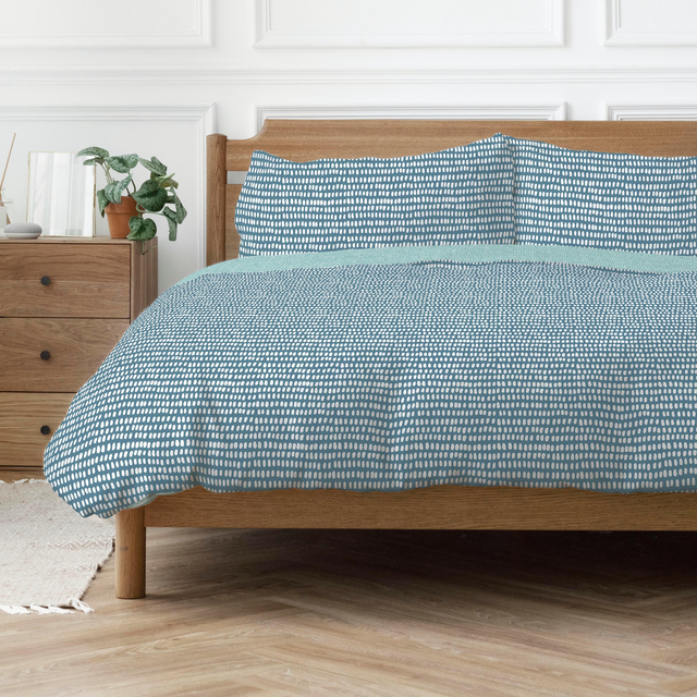 Copenhagen Home Arri Ocean Reversible Duvet Cover and Pillowcase Set 