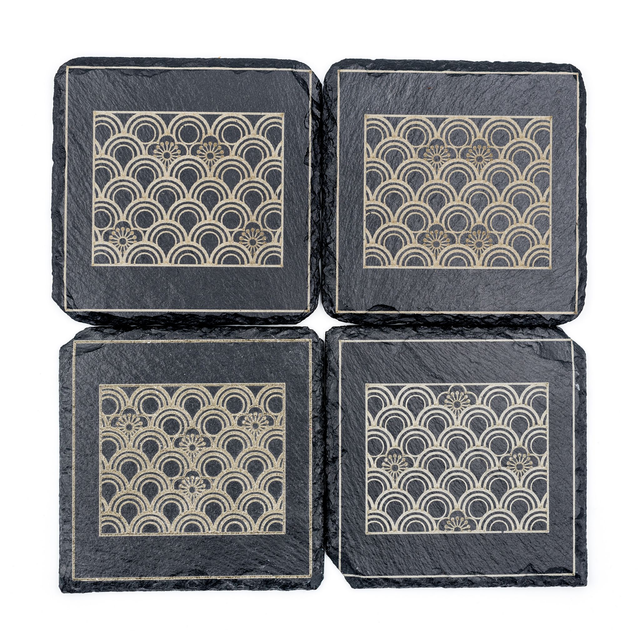 Dessous de verre en ardoise gravée – Ume Seigaiha, lot de 4