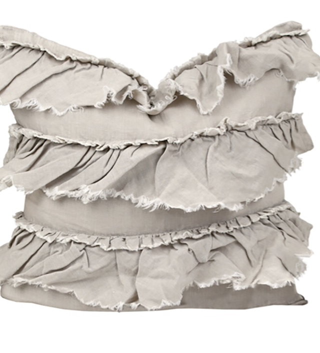 Linen Frill Layer Cushion