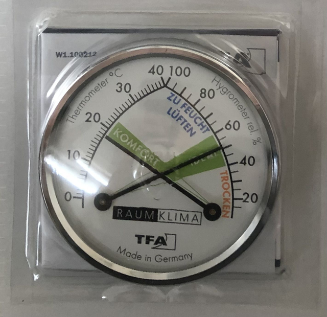 Analoges Thermo-Hygrometer mit Metallring