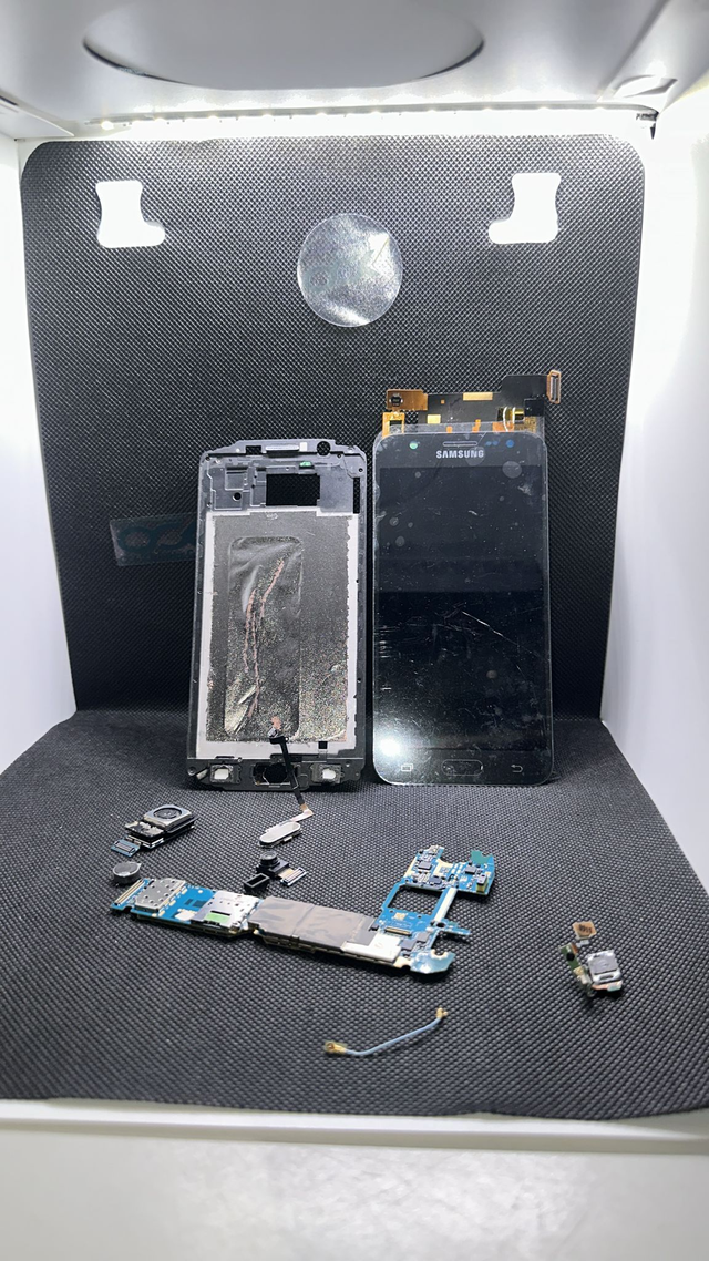 1118- Samsung Galaxy Smartphone Ersatzteile / Zerlegt / Bastlerware