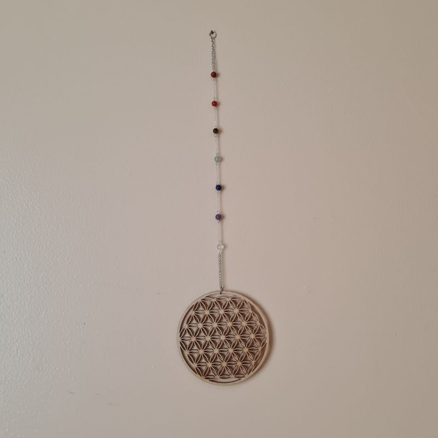 Suspension 7 chakras fil fleur de vie