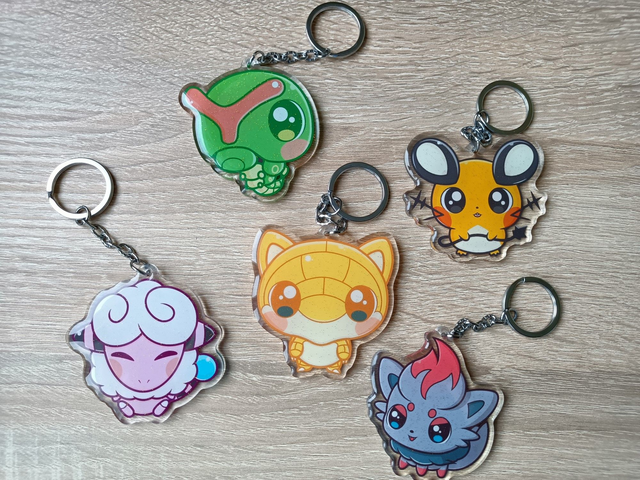 Llavero/Keychain Pokemon (Blastoise, Sandshrew, Zorua, Flaaffy, Dedenne, Caterpie)