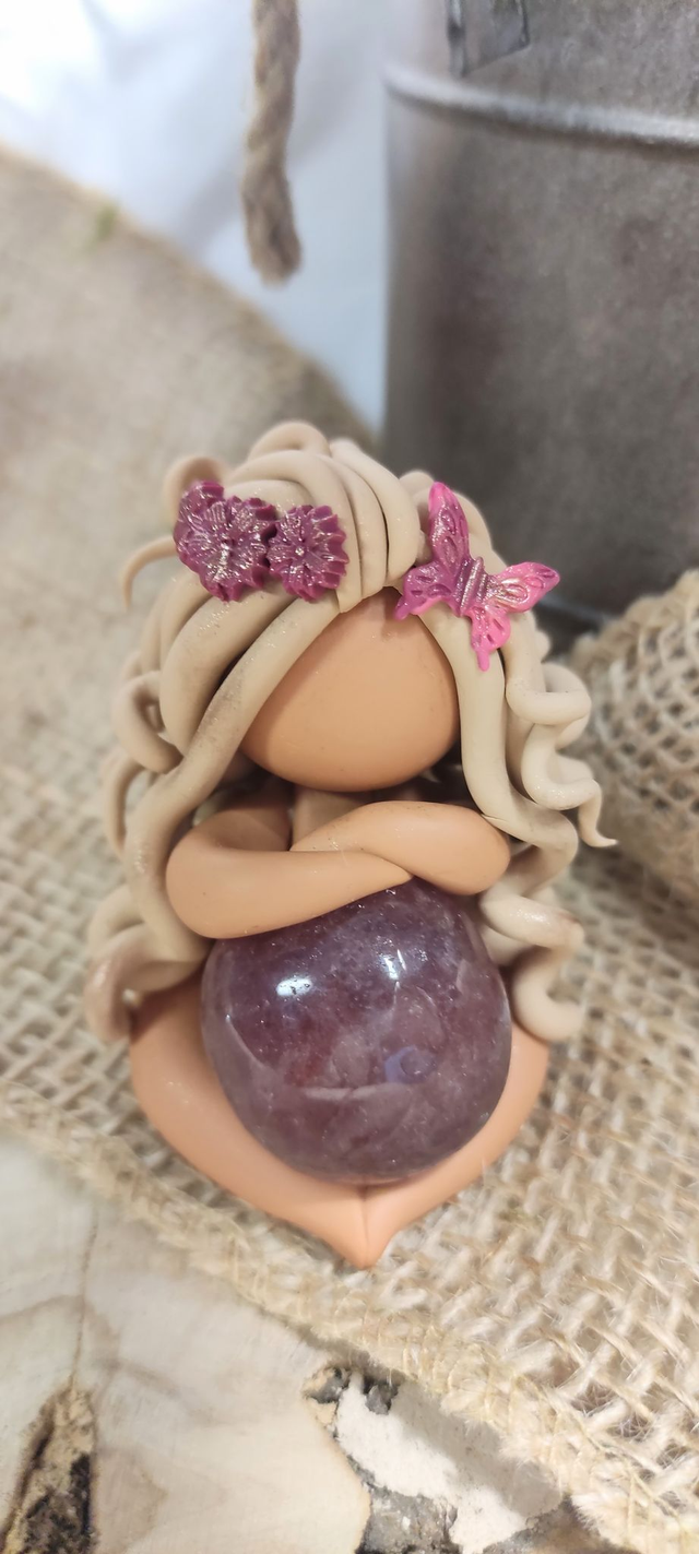 đ Gardienne des Douces MĂ©tamorphoses â Quartz Fraise & Papillon du CĆur đŠ