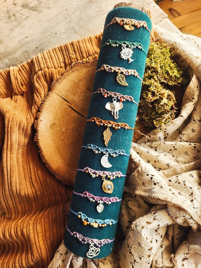 Pendentif et pierres