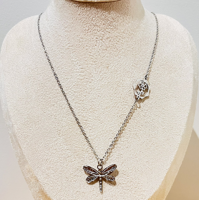 Libellule -pièce unique 