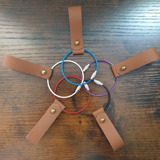 Porte clés cuir à tête de moine