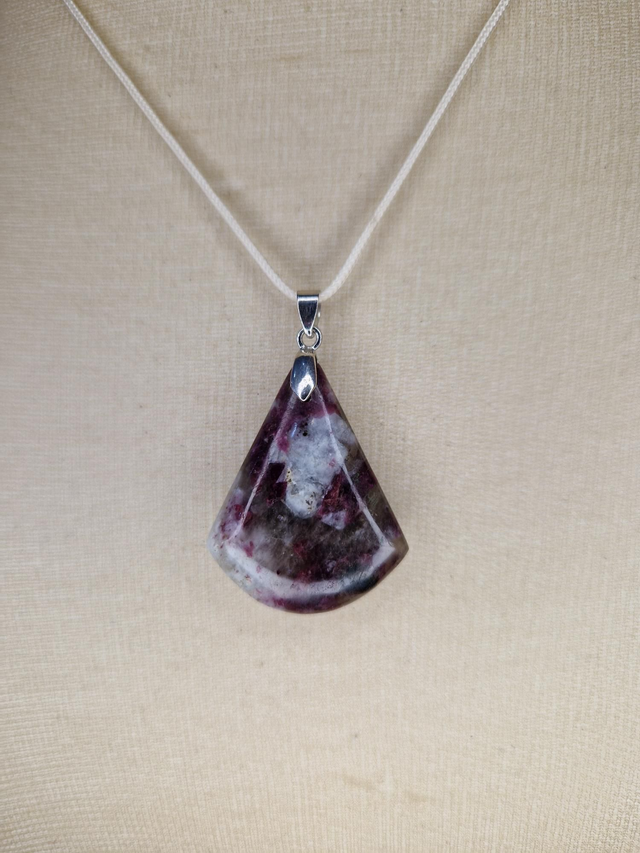 Tourmaline rose / 003