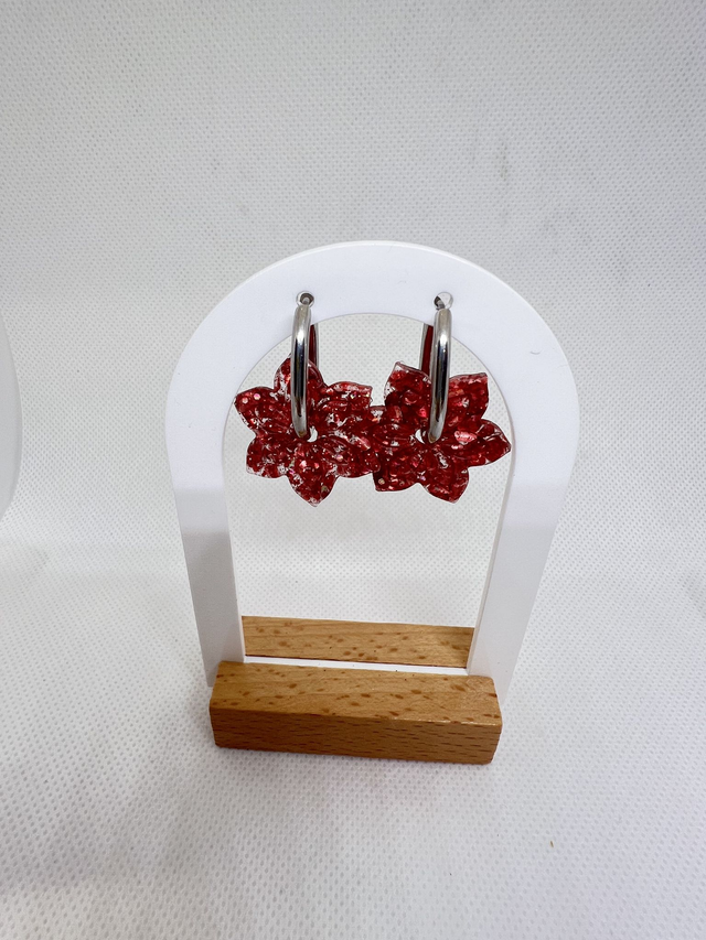 Fleurs étoilées rouges 