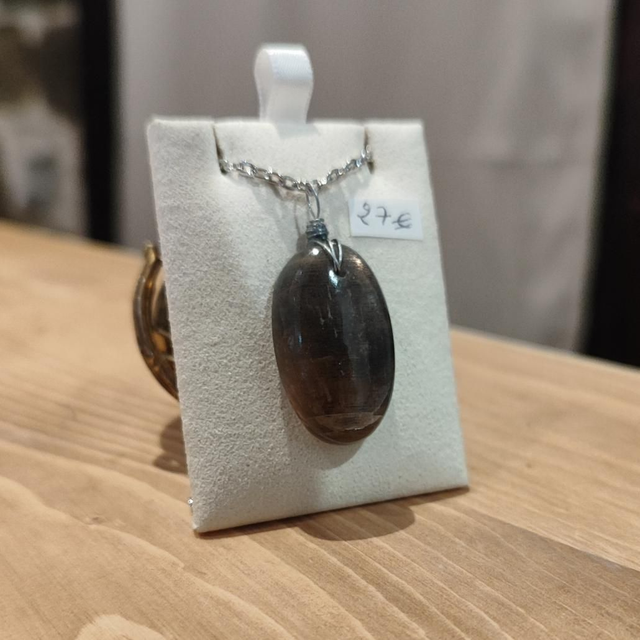 Pierre du soleil Noir 