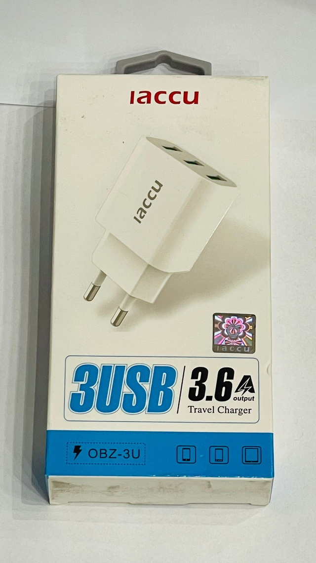 3 USB Anschlüss / Laden