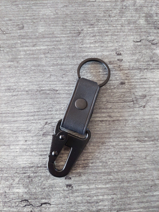 Schlüsselanhänger Karabiner schwarz