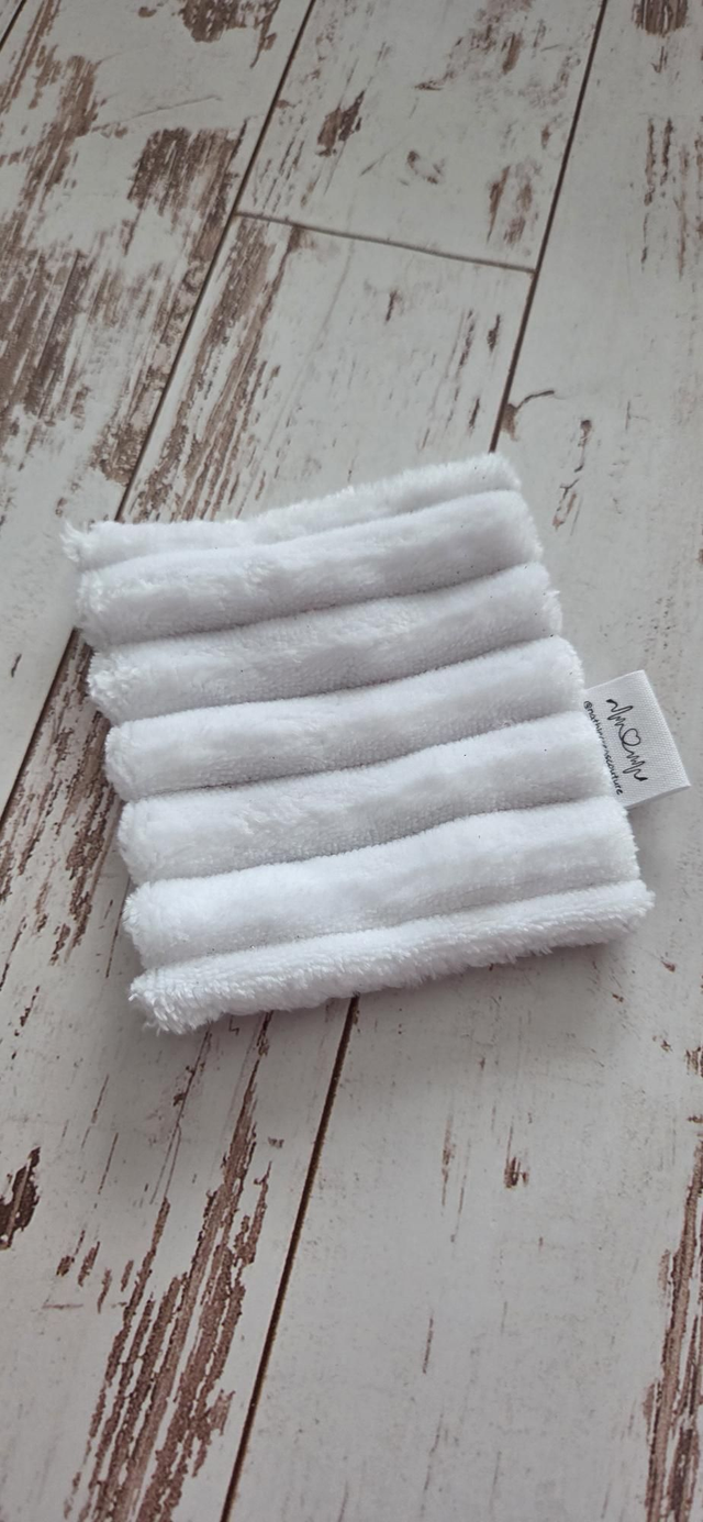 Lingettes démaquillantes magiques