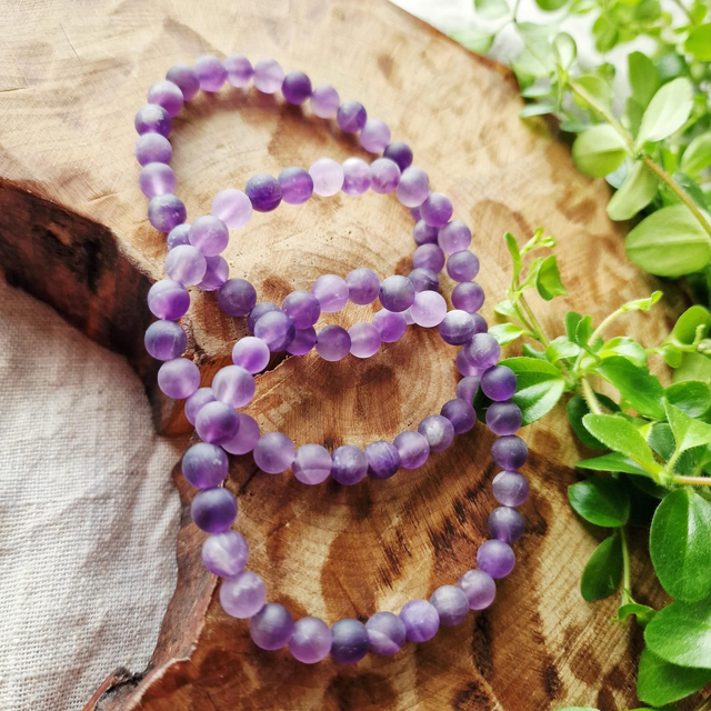 Matt amethyst 6mm beaded bracelet 