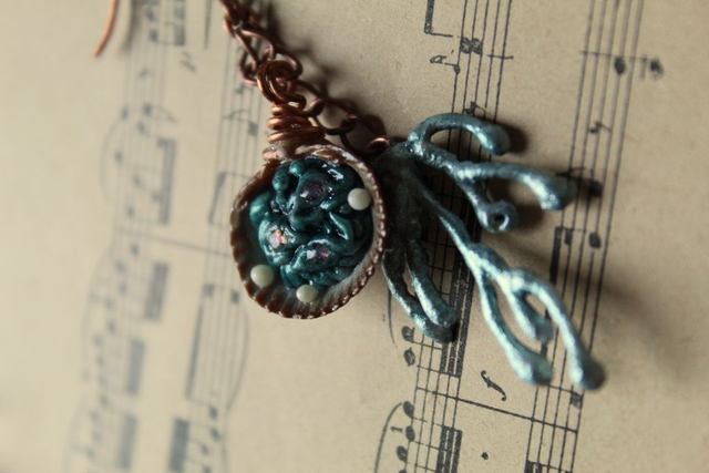 Mono boucle- Coquillage Métamorphe-n°3