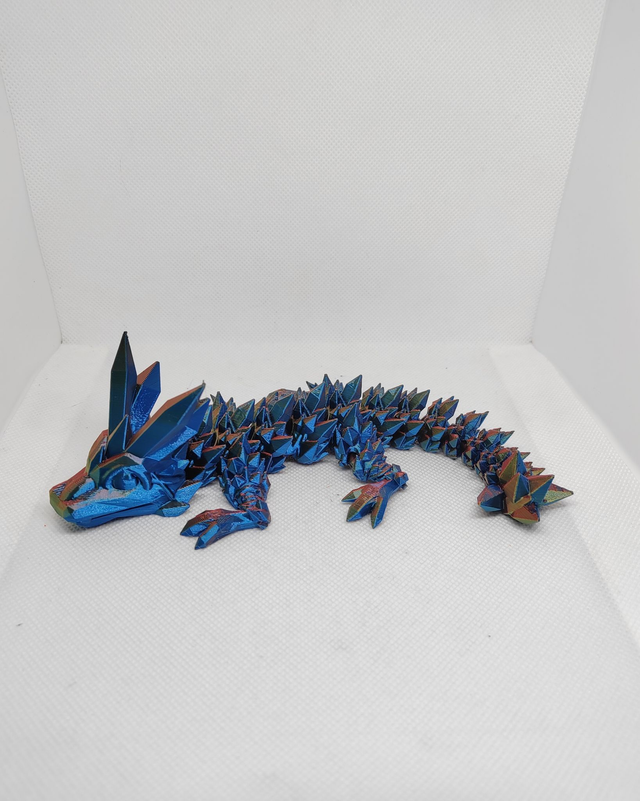 Bébé dragon cristal