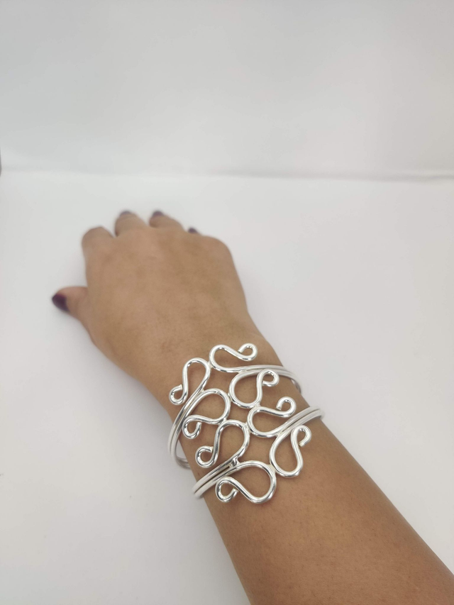 Statement Jewellery/Bracelet- Cuff Bracelet Adjustable Silver Polished