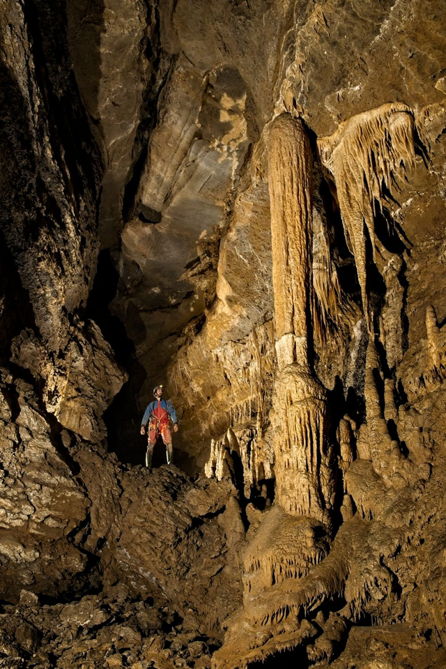 Sima-Cueva del Risco, El Sedo, Matienzo by Sam Davis Photographer