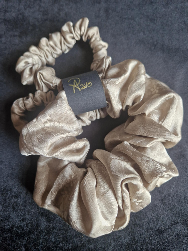 100% Mulberry Silk Scrunchies set