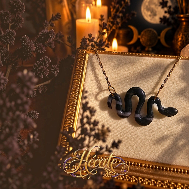 Collier Serpent d'Ombre
