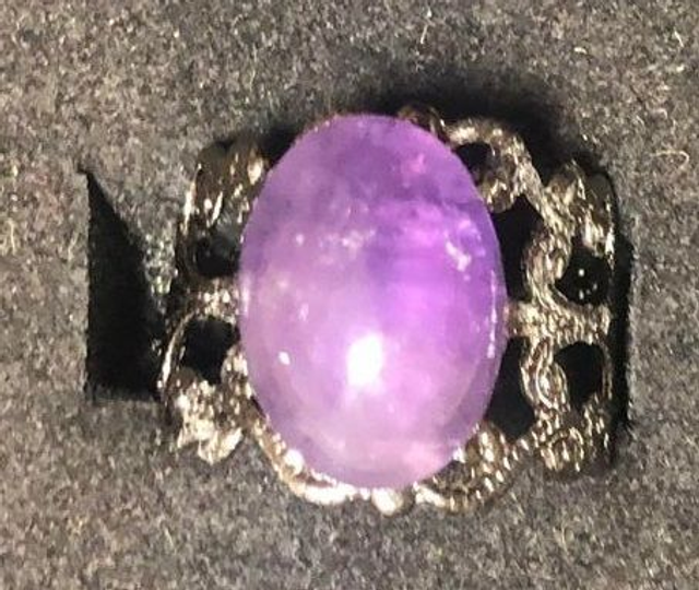 améthyste (bague baroque noire) 