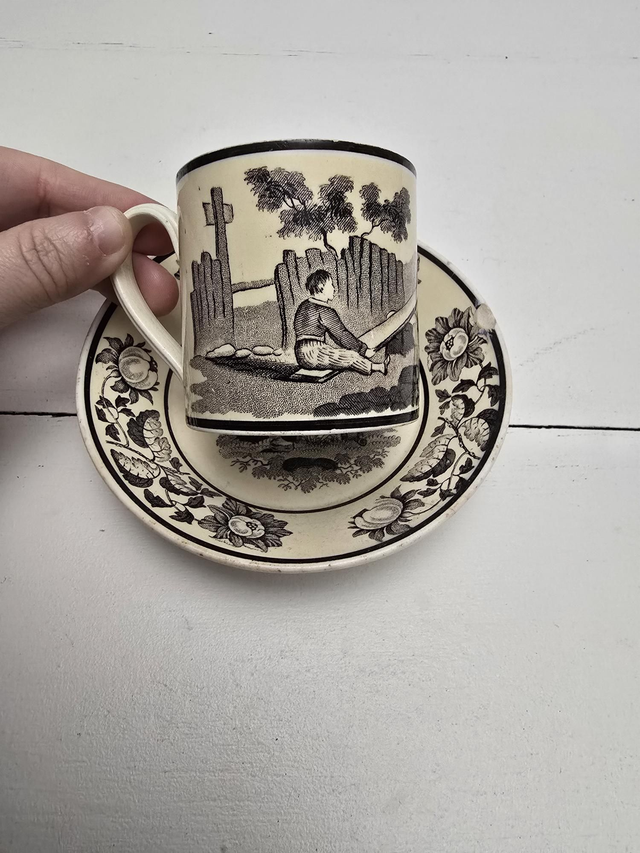 Ancienne tasse terre de fer Choisy-le-roi 