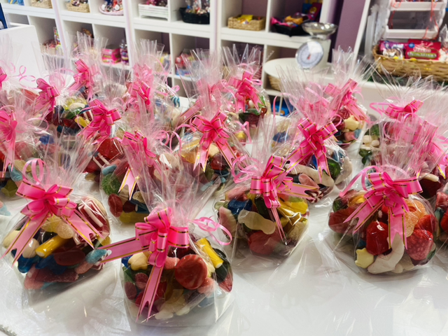 Sweet bags pink bows