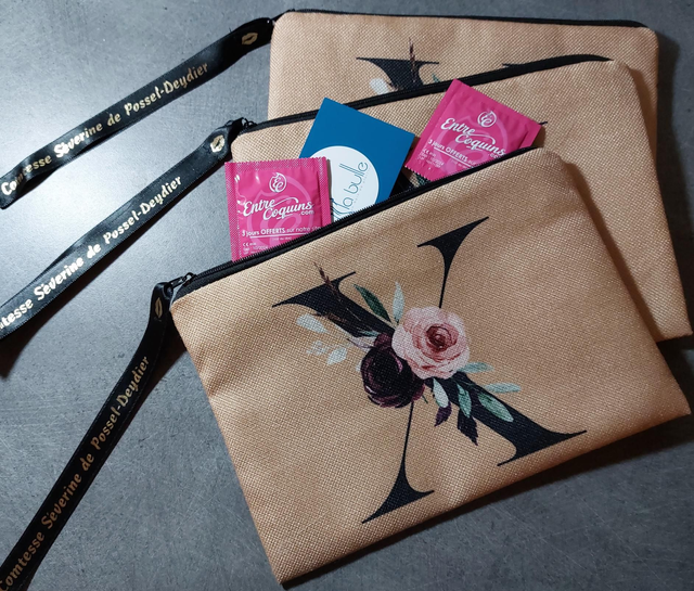 812 - Pochette Club 23 X 16 Avec Hanse Personnalisée 