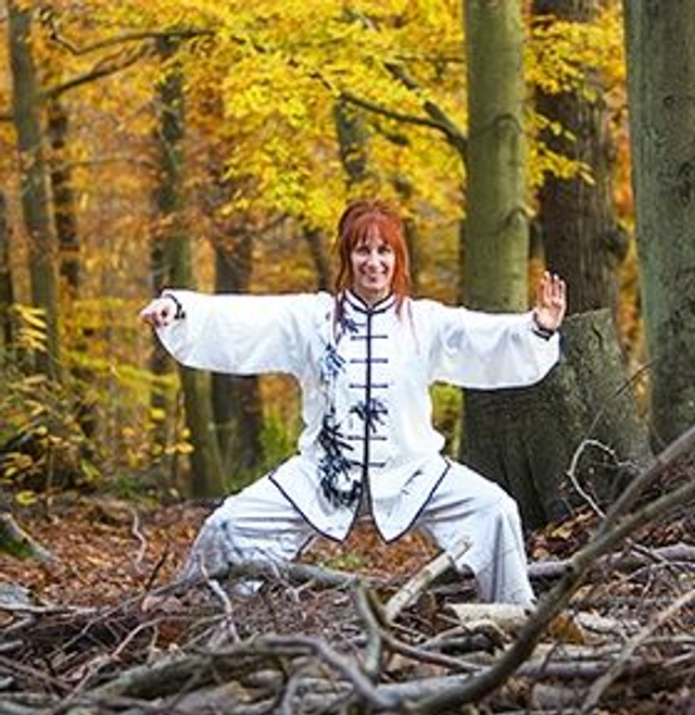 f) Tue 11.30am ALL LEVELS