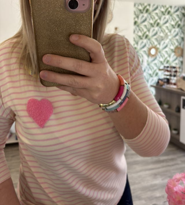 T-shirt blanc manches longue rayures rose cœur 