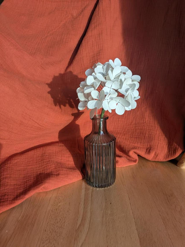 Vase soliflore teinté vert foncé 