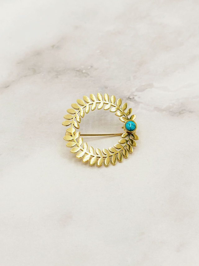 Broche feuilles et perle