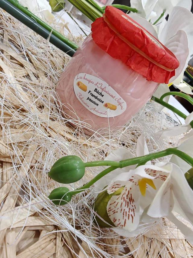 Bûche framboise passion 