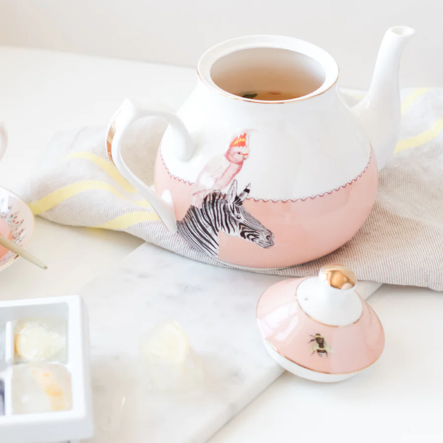 Yvonne Ellen Teapot