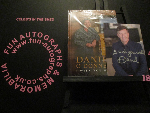 Daniel O'Donnell - 'I Wish You Well' Album &amp; Dvd + Authentic Autographed Photograph (18)