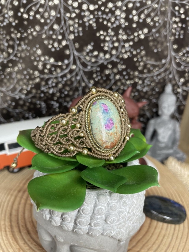 Bracelet Fuschite sertir de laiton