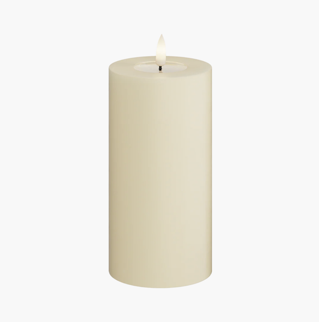 DELUXE cream large pillar candle