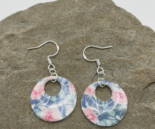 Vintage circle earrings