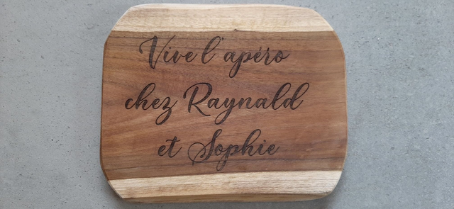 Plateau en manguier personnalisé